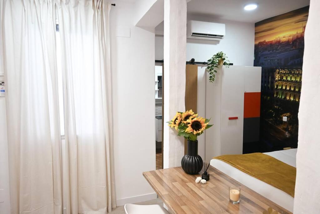 Agradable Apartamento Temporal De 1 Dormitorio En Madrid Pez30 Apartamento Exterior foto